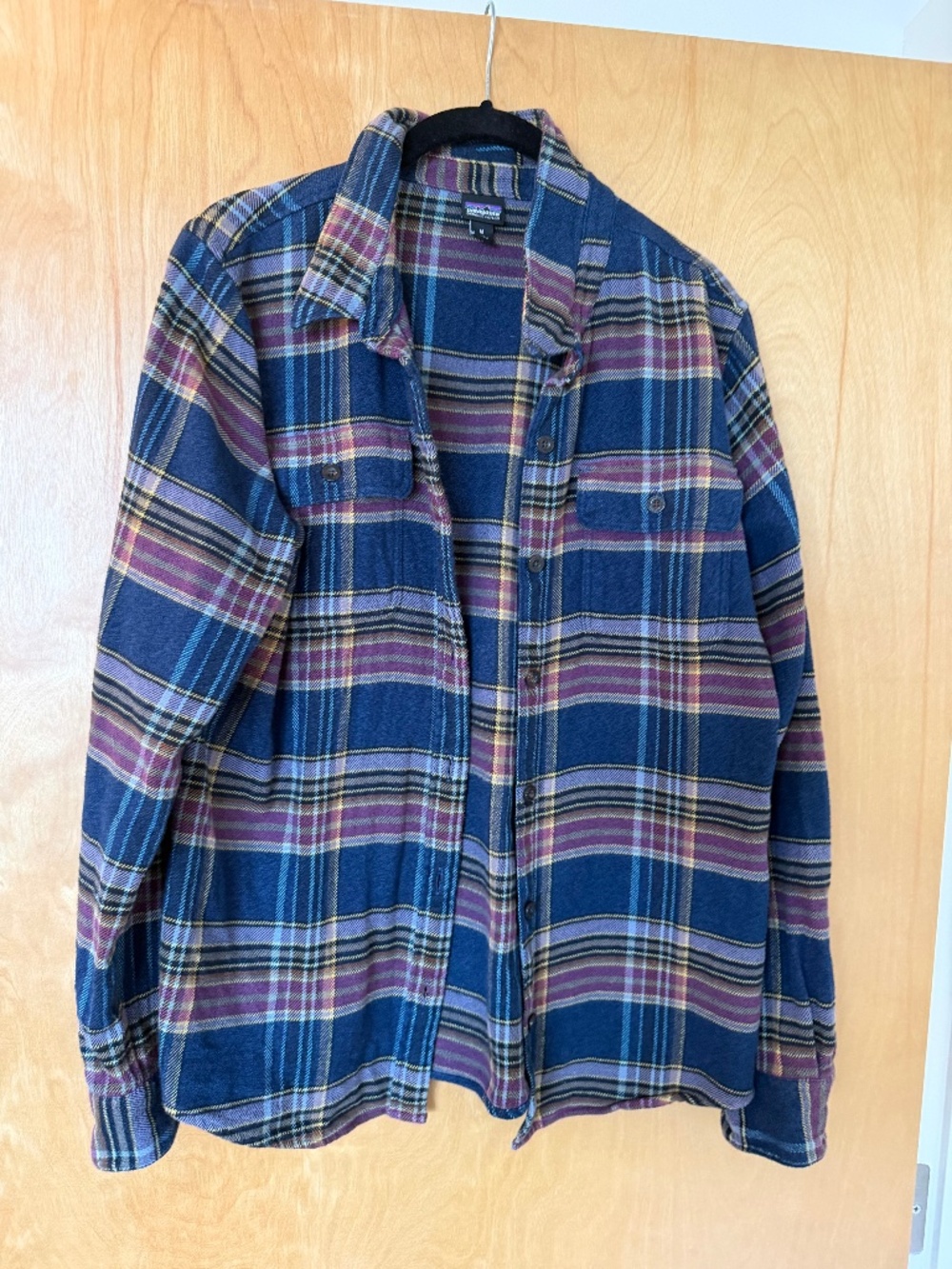 Patagonia Fjord Flannel Shirt Size Medium Womens